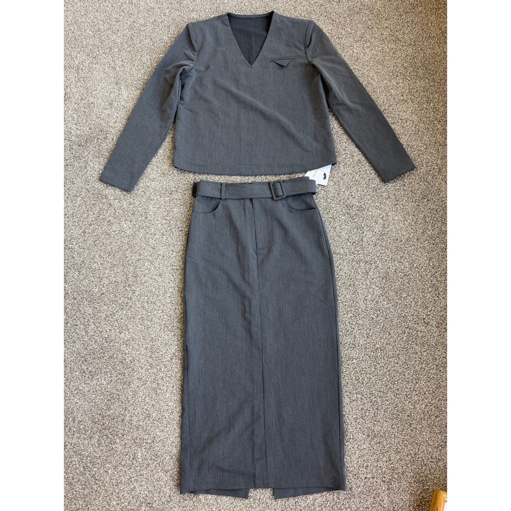 Commense 2 Piece Set V-Neck Top Belted Midi Skirt Charcoal Grey Womens XS NWT